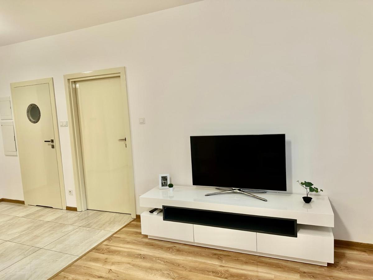 Apartment 2-bedroom Praga Warsaw